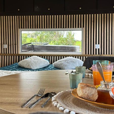 La Cabane D'Emma Spa&Sauna Prive Bannalec Ngoại thất bức ảnh